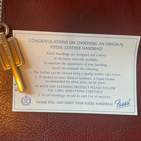 Fossil Genuine Leather Triple Compartment Bag (ZB9095) - Picture 6 of 6